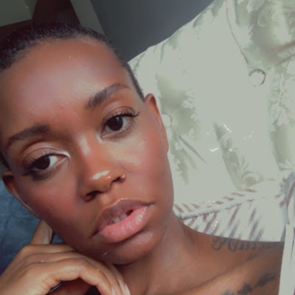 Meet your Posher, Charlye